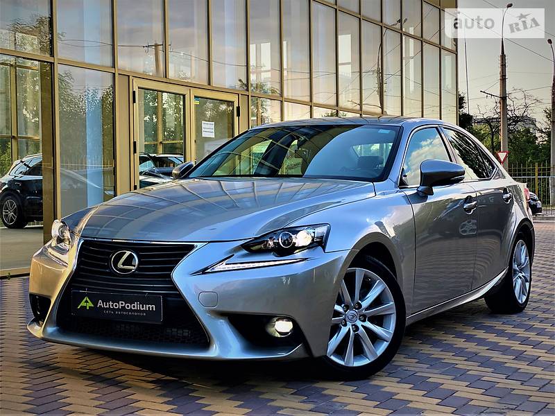 Седан Lexus IS 2015 в Николаеве