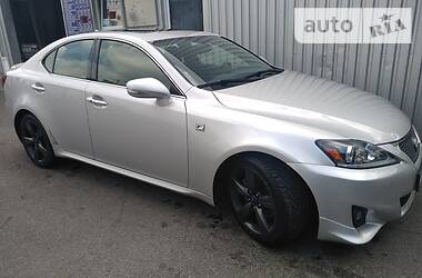 Седан Lexus IS 2012 в 