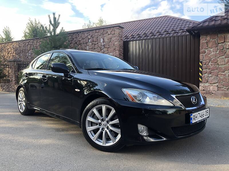 Седан Lexus IS 2007 в Киеве