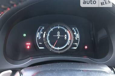 Седан Lexus IS 2015 в 