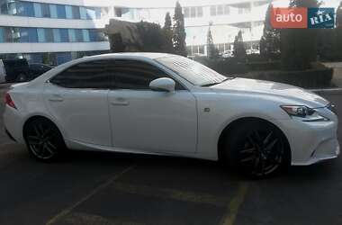 Седан Lexus IS 2015 в Одессе