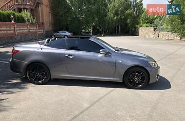 Седан Lexus IS 2014 в Гнивани