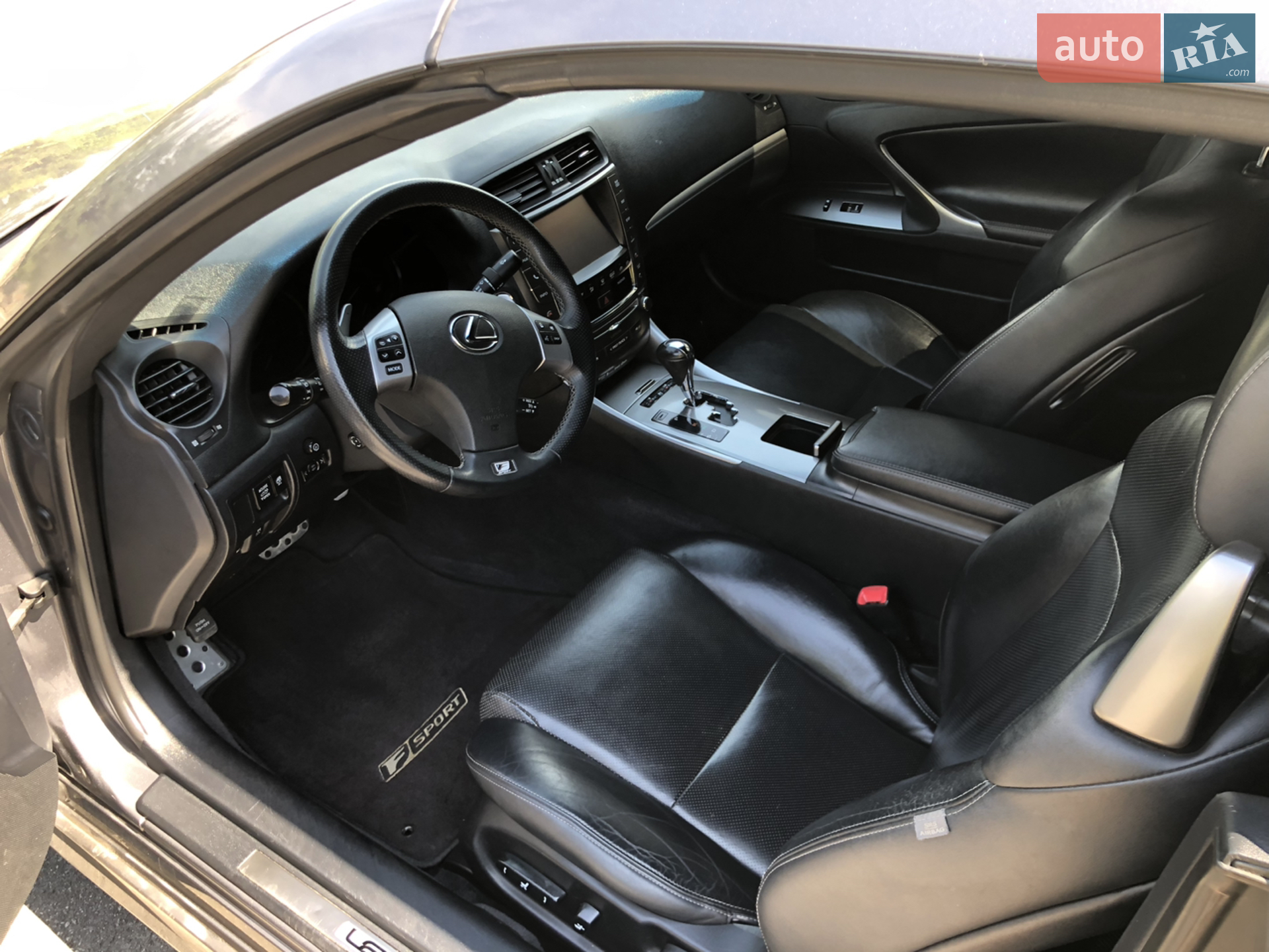 2014 Lexus IS - мініатюра 14