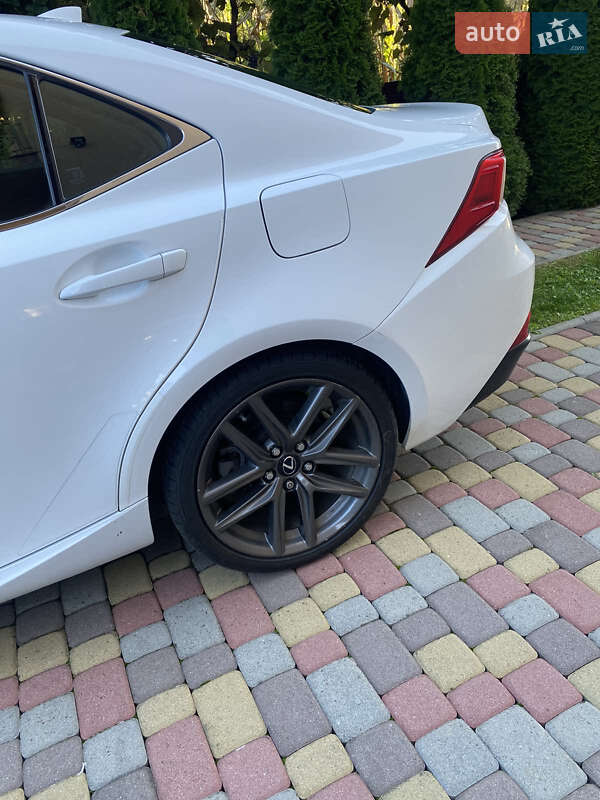 Седан Lexus IS 2014 в Тячеві фото 5 Седан Lexus IS 2014 в Тячеві