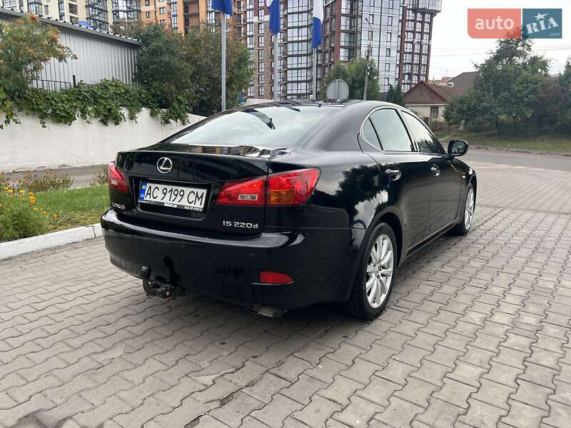 Седан Lexus IS 2008 в Луцьку