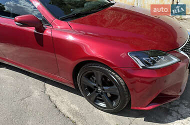 Кабріолет Lexus IS 2012 в Києві