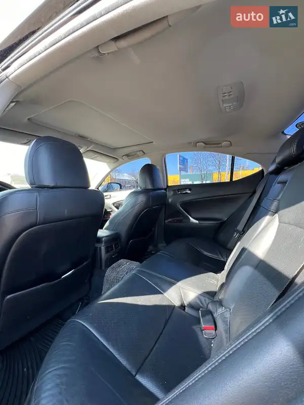 Lexus IS 2007 VIN JTHBG262072002840 фото оголошення 13 з 82