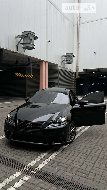 Седан Lexus IS 2013 в Києві фото 23 Седан Lexus IS 2013 в Києві