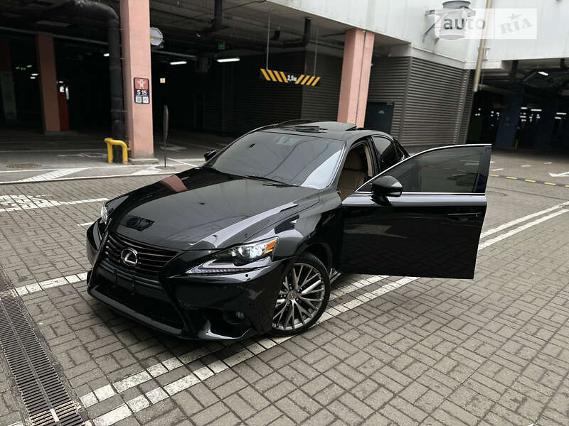 Седан Lexus IS 2013 в Києві фото 30 Седан Lexus IS 2013 в Києві