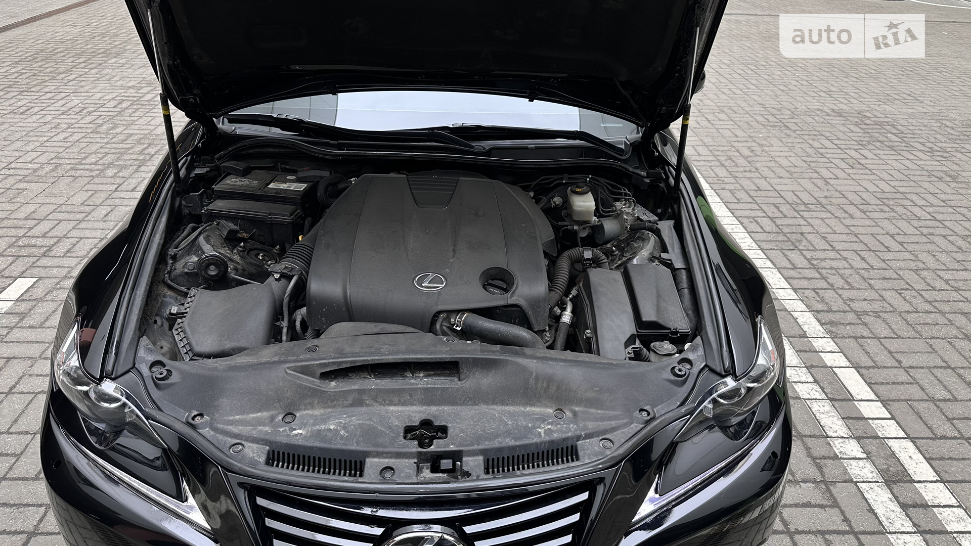 2013 Lexus IS - мініатюра 33