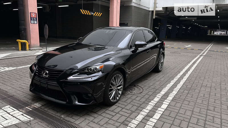 Седан Lexus IS 2013 в Києві фото 37 Седан Lexus IS 2013 в Києві