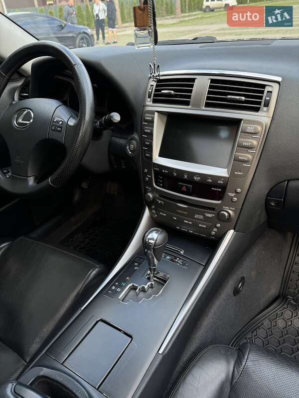 Седан Lexus IS 2006 в Харькове