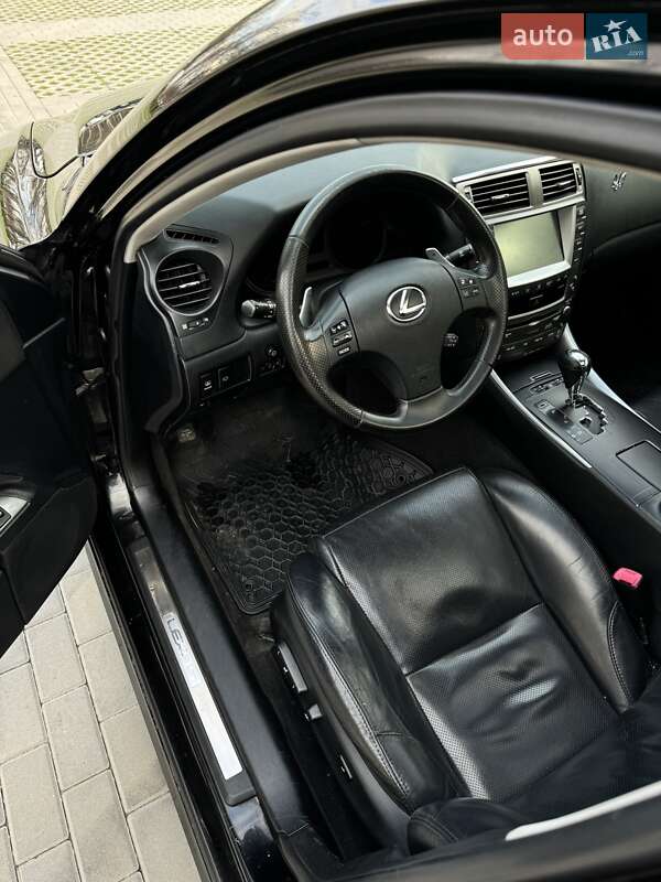 Седан Lexus IS 2006 в Харькове