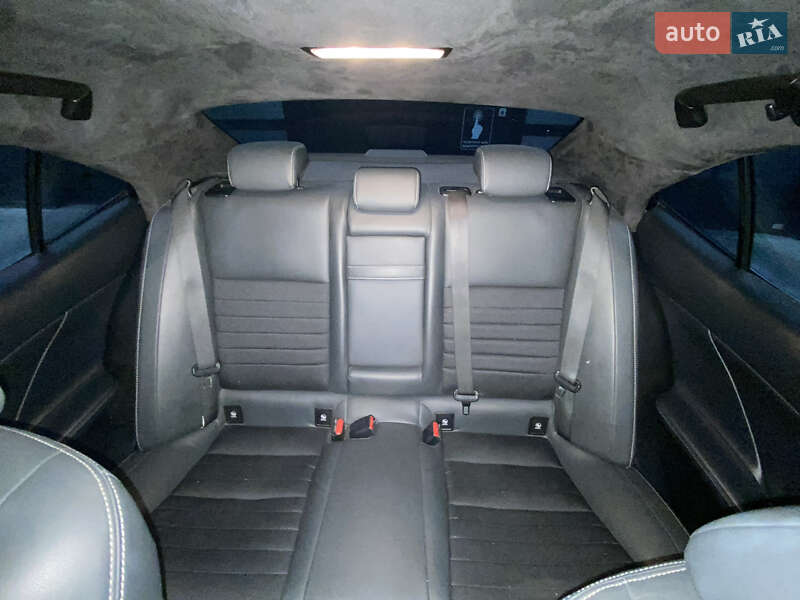 Седан Lexus IS 2014 в Одессе
