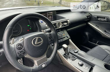 Седан Lexus IS 2013 в Києві