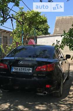 Седан Lexus IS 2008 в Нетешине