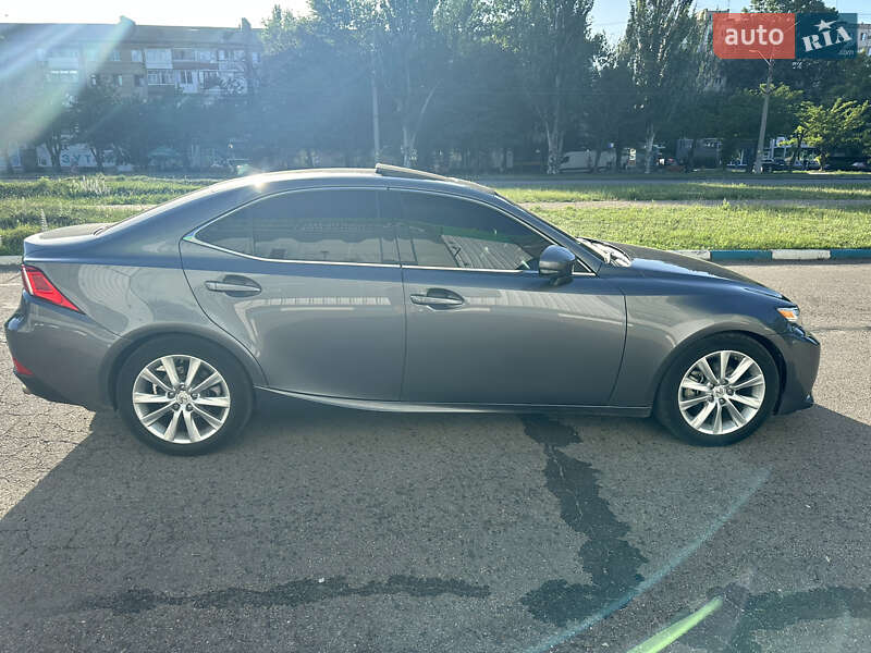 Седан Lexus IS 2014 в Одессе