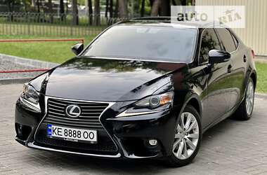 Седан Lexus IS 2015 в Дніпрі