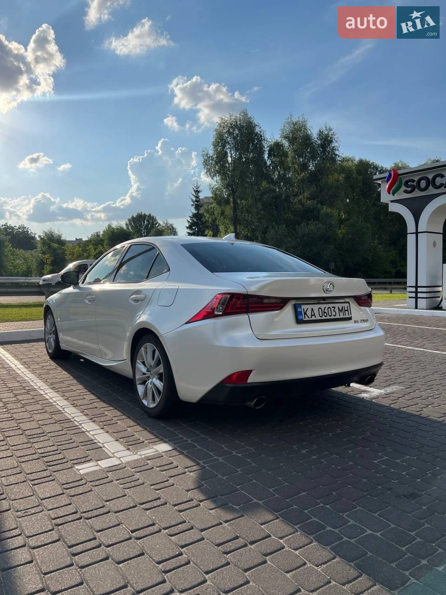 2015 Lexus IS - мініатюра 7