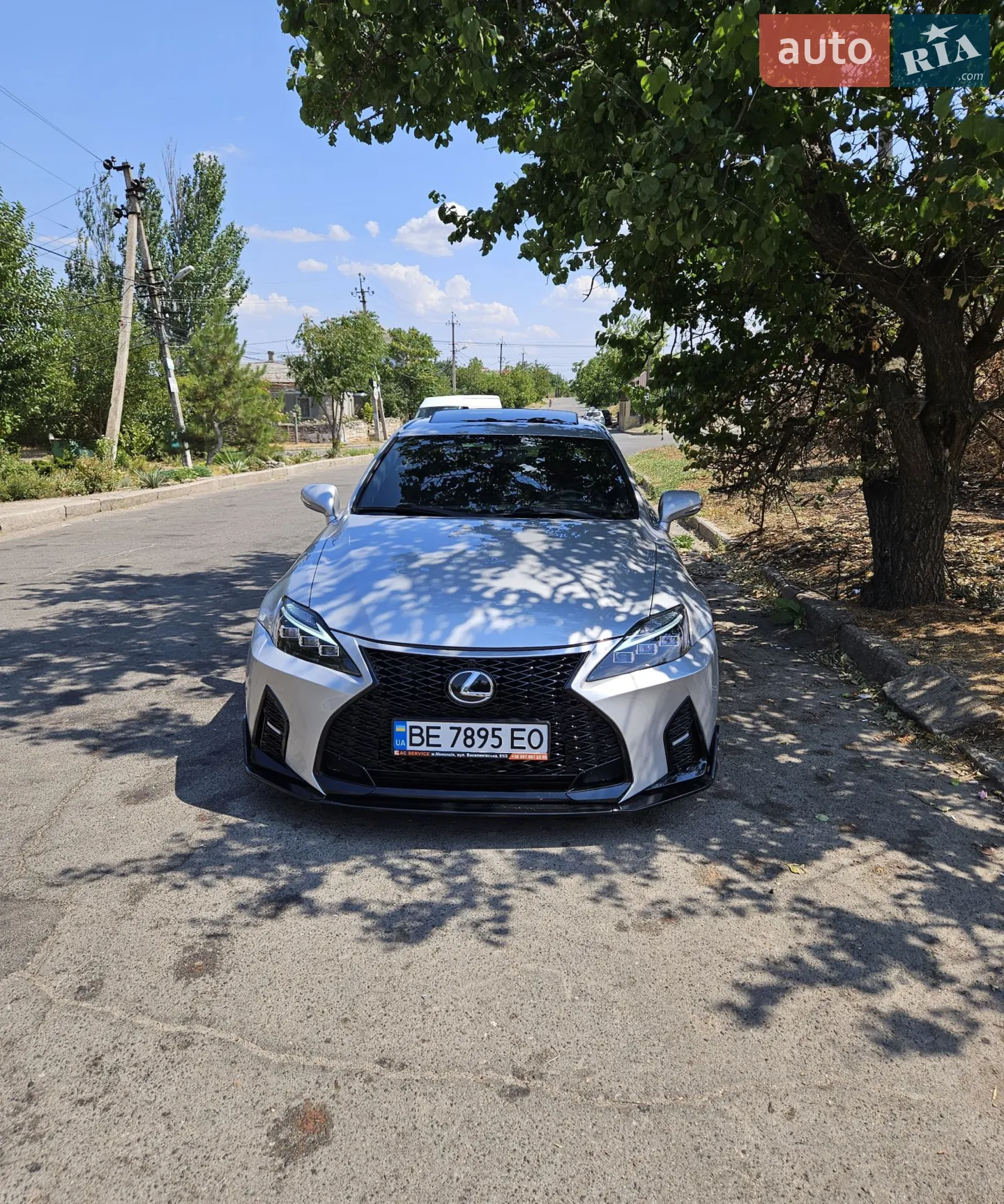 2011 Lexus IS - мініатюра 10