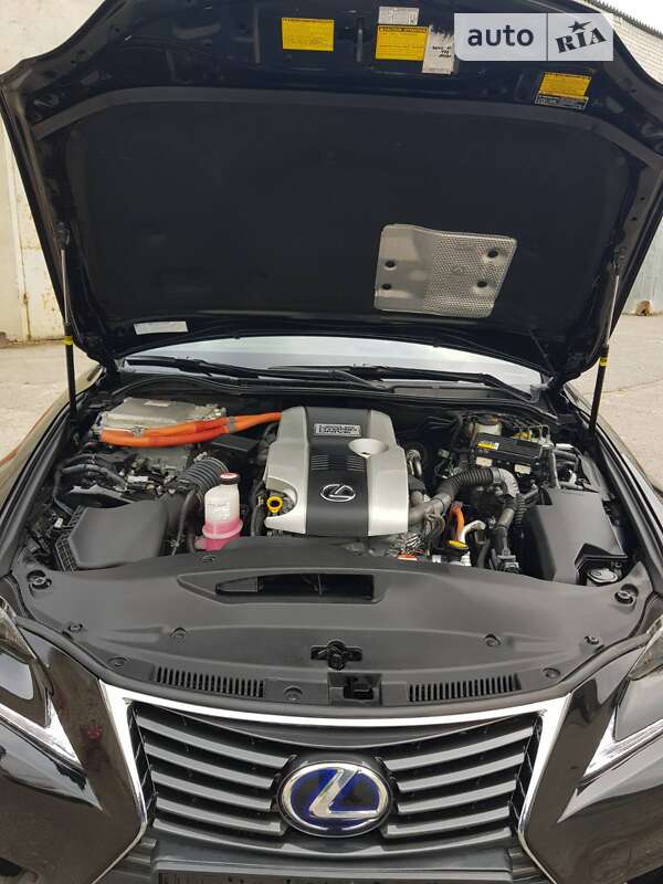 Седан Lexus IS 2014 в Черкассах