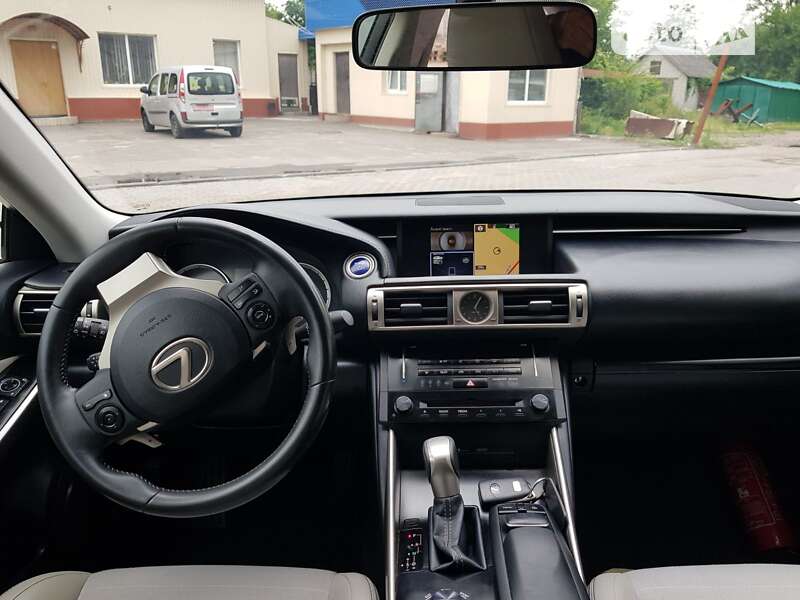 Седан Lexus IS 2014 в Черкассах