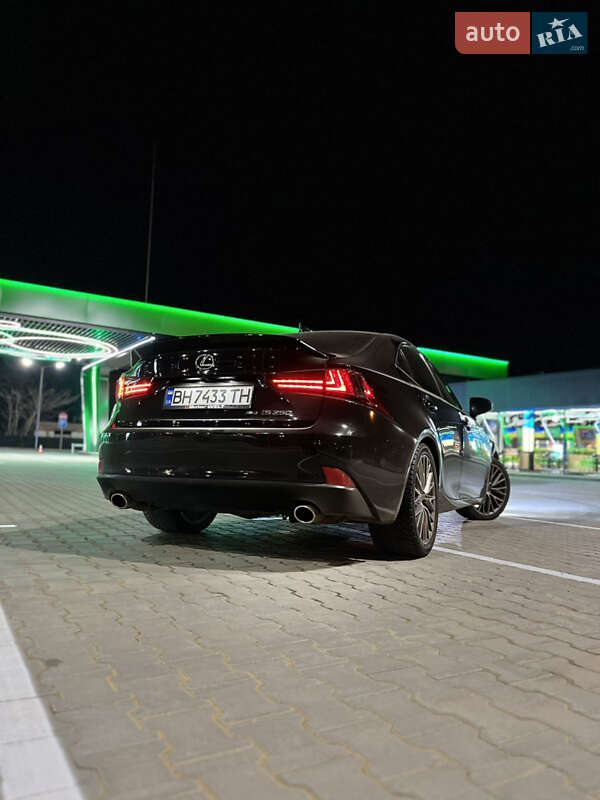 Седан Lexus IS 2013 в Одессе