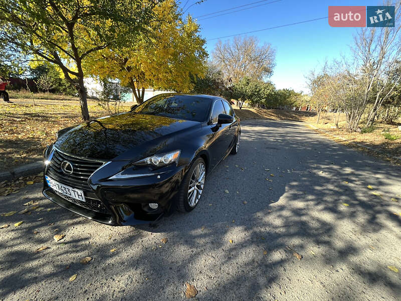 Седан Lexus IS 2013 в Одессе