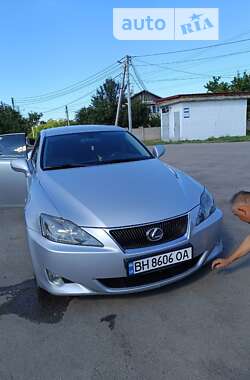 Седан Lexus IS 2006 в Ізмаїлі