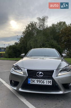 Седан Lexus IS 2013 в Рівному