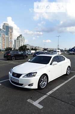 Седан Lexus IS 2006 в Киеве