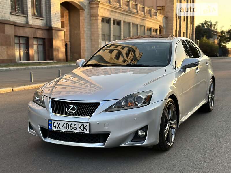 Седан Lexus IS 2012 в Харькове