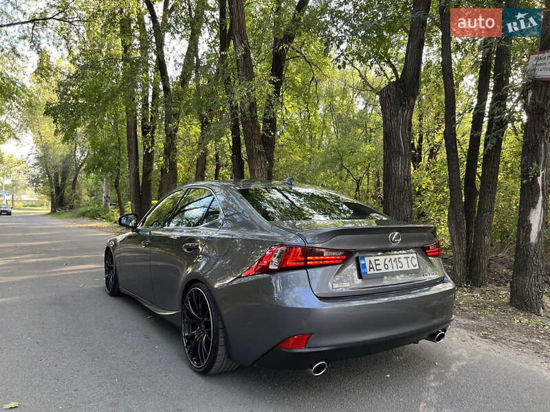 Седан Lexus IS 2014 в Каменском фото 45 Седан Lexus IS 2014 в Каменском