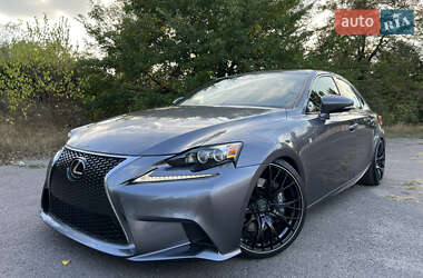 Седан Lexus IS 2014 в 