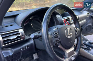 Седан Lexus IS 2014 в 