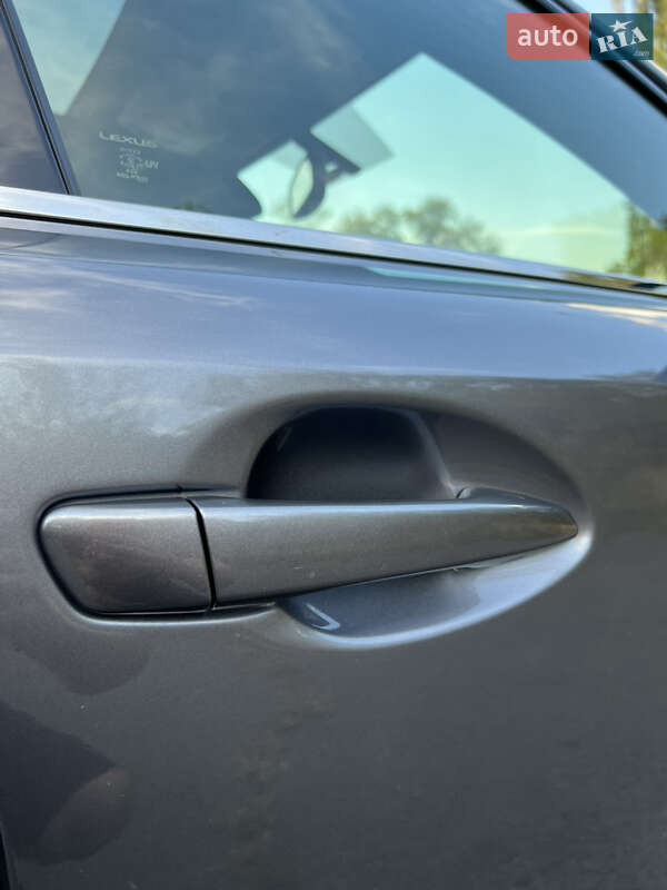 Седан Lexus IS 2014 в Каменском фото 128 Седан Lexus IS 2014 в Каменском