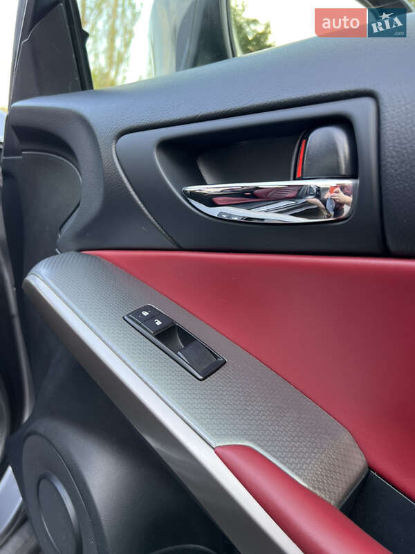 Седан Lexus IS 2014 в Каменском фото 131 Седан Lexus IS 2014 в Каменском