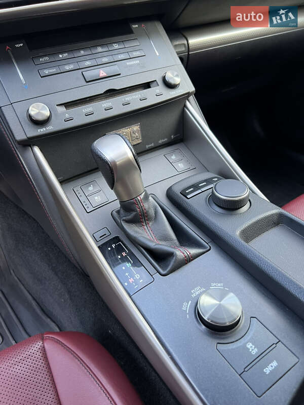 Седан Lexus IS 2014 в Каменском фото 134 Седан Lexus IS 2014 в Каменском