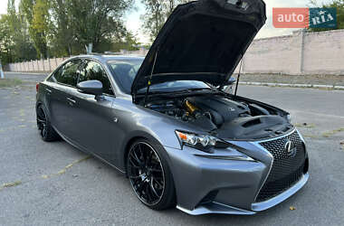 Седан Lexus IS 2014 в 