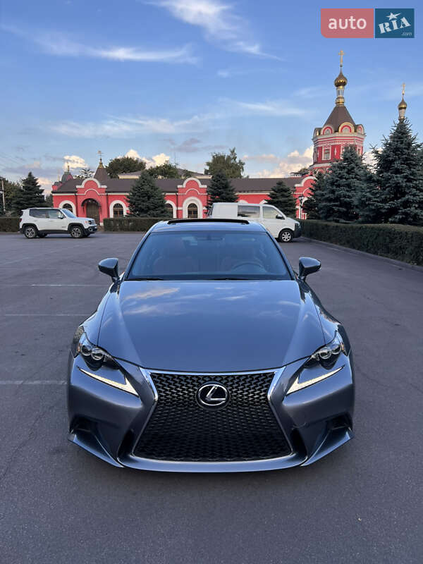 Седан Lexus IS 2014 в Каменском фото 166 Седан Lexus IS 2014 в Каменском