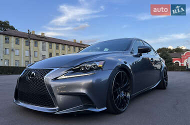 Седан Lexus IS 2014 в 