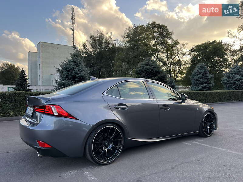 Седан Lexus IS 2014 в Каменском фото 169 Седан Lexus IS 2014 в Каменском
