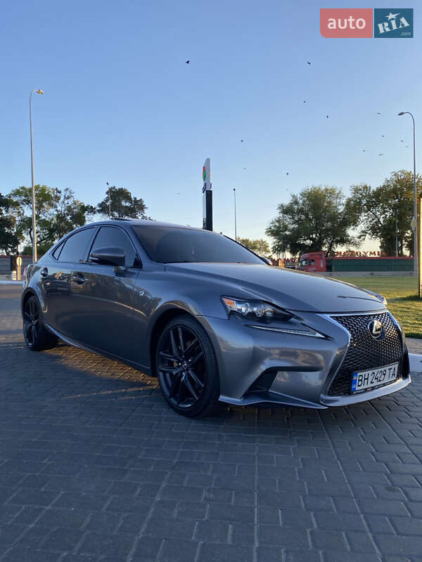 Седан Lexus IS 2013 в Одессе
