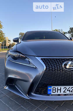 Седан Lexus IS 2013 в Одессе