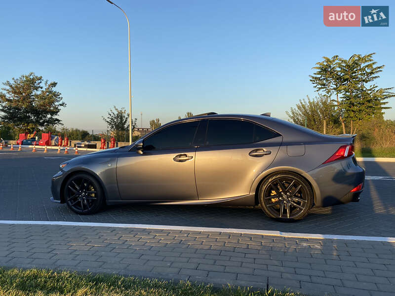 Седан Lexus IS 2013 в Одессе