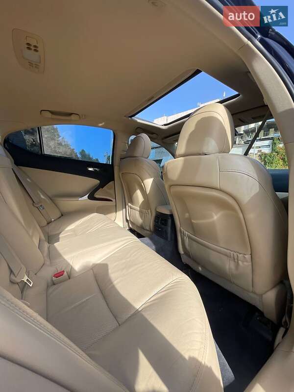 Седан Lexus IS 2007 в Харькове