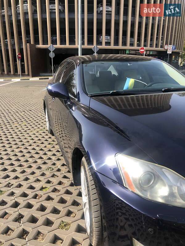 Седан Lexus IS 2007 в Харькове