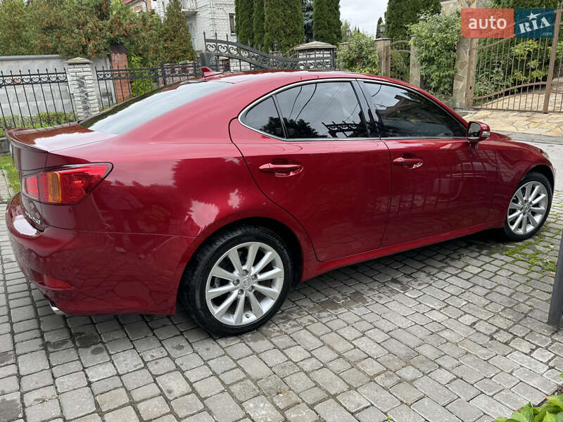 Седан Lexus IS 2010 в Киеве фото 6 Седан Lexus IS 2010 в Киеве