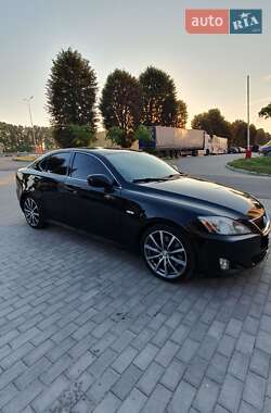 Седан Lexus IS 2007 в Виннице