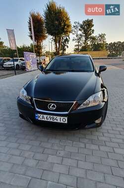 Седан Lexus IS 2007 в Виннице